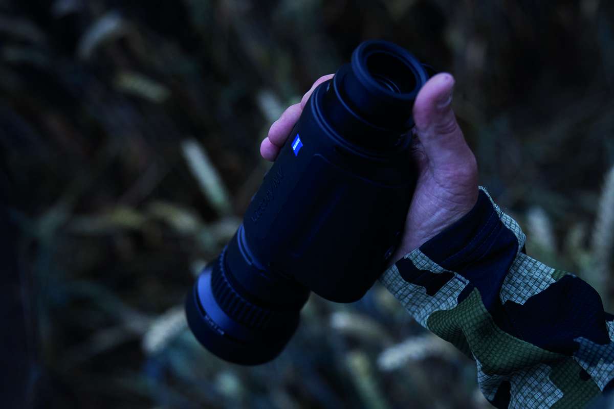 ZEISS Victory NV 5.6x62 Night Vision Monocular | WildlifeCam Ltd