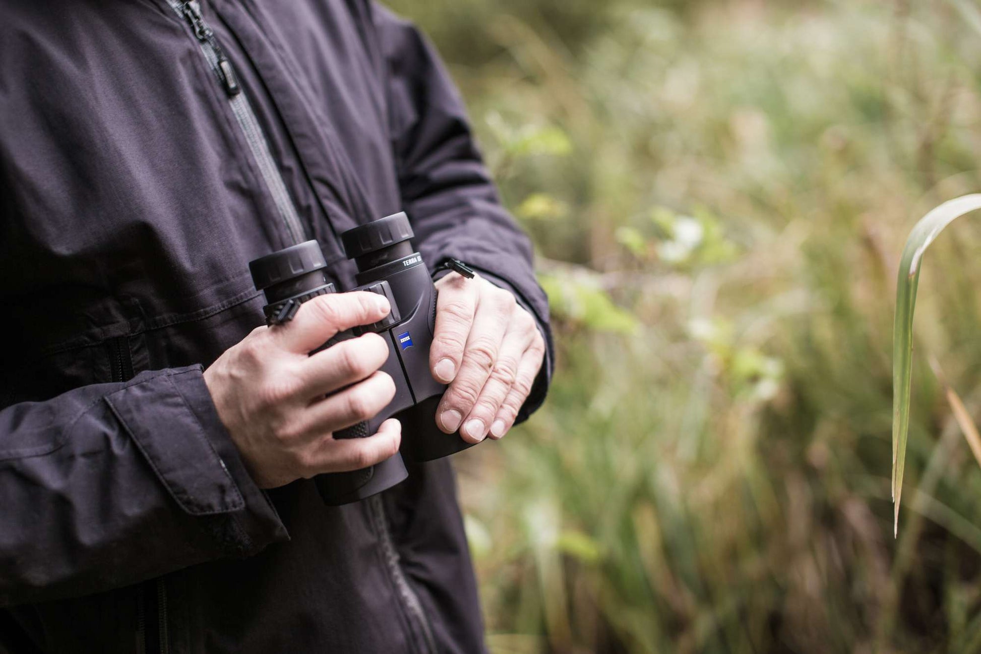 Zeiss Terra ED 10x42 Binoculars