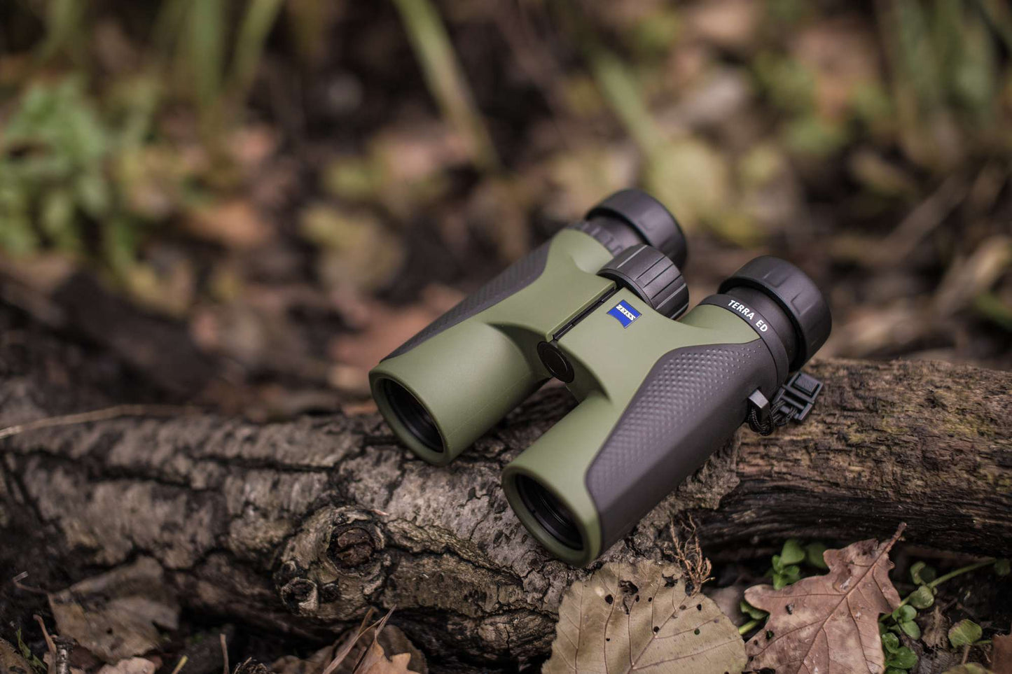 Zeiss Terra ED 10x42 Binoculars