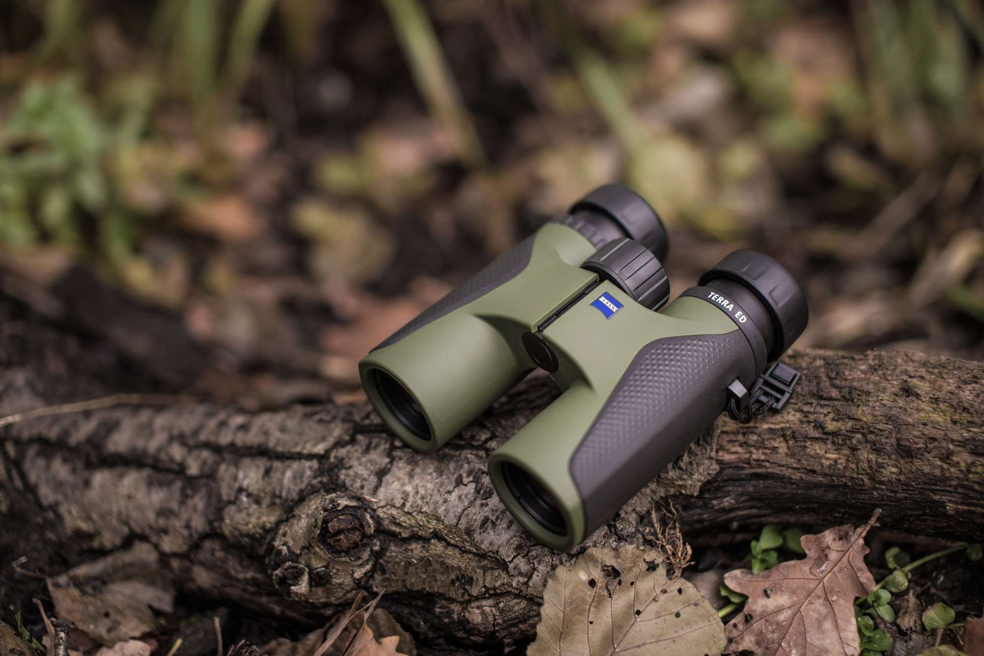 Zeiss Terra ED 10x42 Binoculars